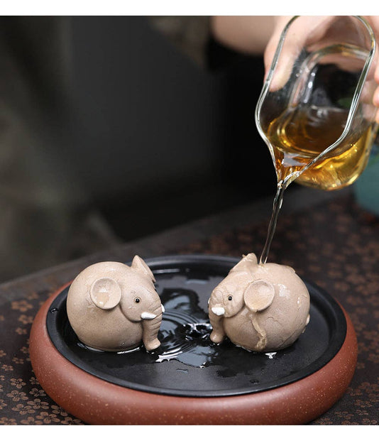 Gohobi Handmade Ceramic YiXing Clay Round Elephant Ornament Tea pet