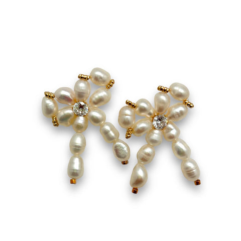 Pearl Bow Studs