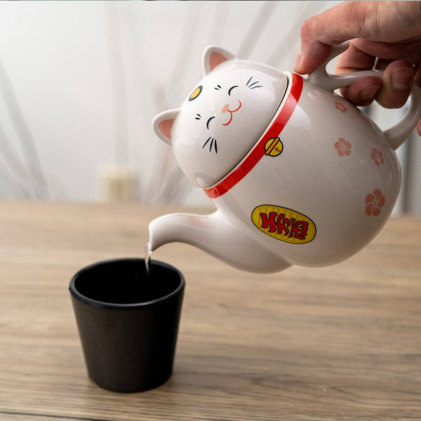 22oz 6"H Lucky Cat Tea Pot (1/12)