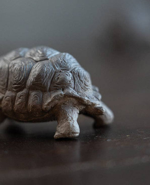 Gohobi Handmade Ceramic YiXing Clay Land Turtle Ornament Tea