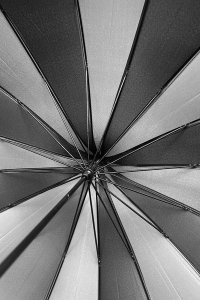 Batwing Pagoda Umbrella [BLACK/GRAY STRIPED]