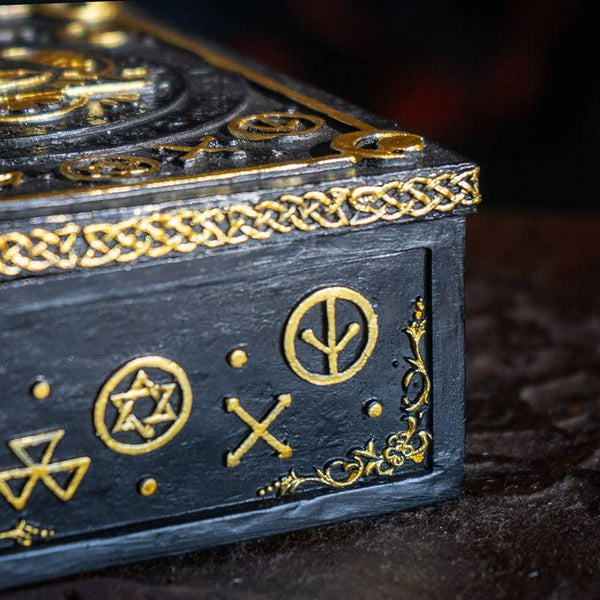 15654 Eye of Providence Tarot Box
