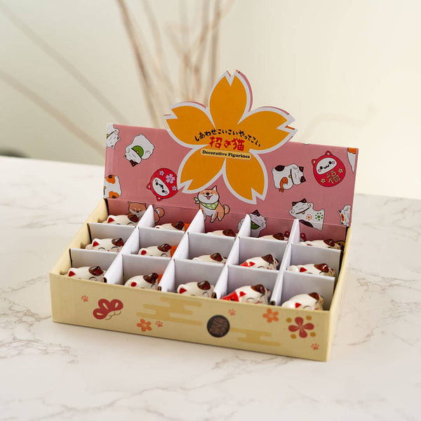 15 Piece Assortment Maneki Neko Lucky Cat Figurines 2.5 Inch (1/18)