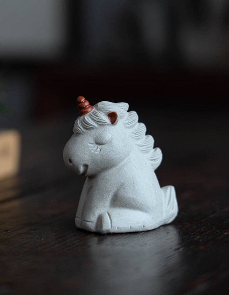 Gohobi Handmade unicorn ornaments white horse Tea pets ceram