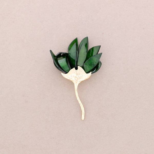 Resin Metal Flower Brooch
