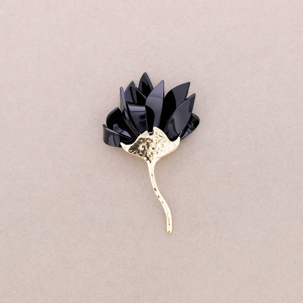 Resin Metal Flower Brooch