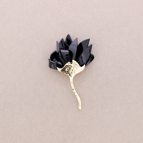 Resin Metal Flower Brooch