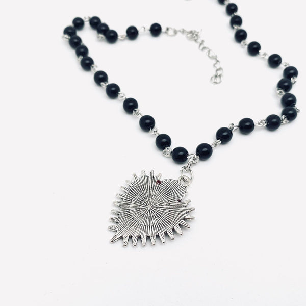 Gothic Red Devil's Eye Pendant Beaded Chain Necklace - GT