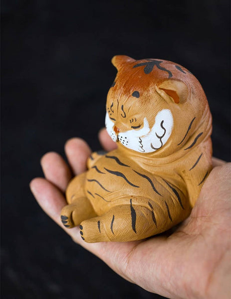 Gohobi Handmade sleepy tiger ornaments Tea pets ceramic YiXi